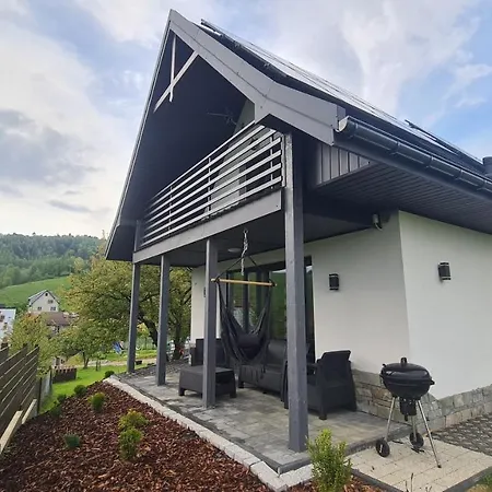 Domek Pod Wisnia Mizerna Exterior photo